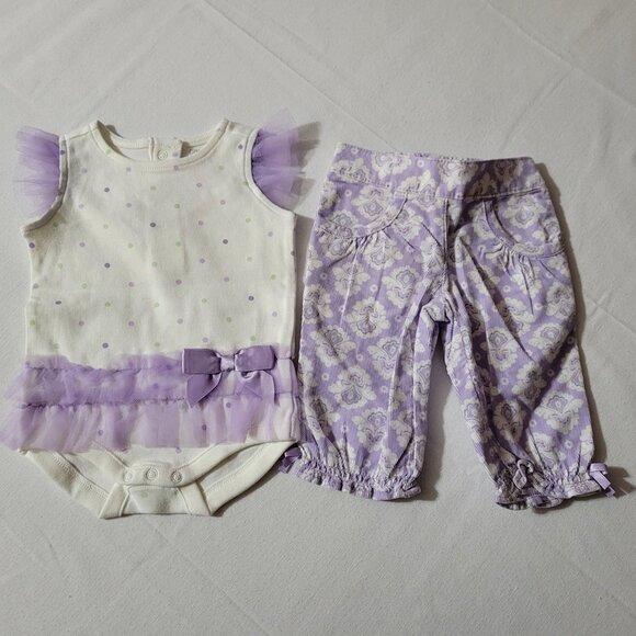 Gymboree Castle Princess NWT 0-3 month Bodysuit & Pants. Mixed Bin Z25 - Picture 1 of 2